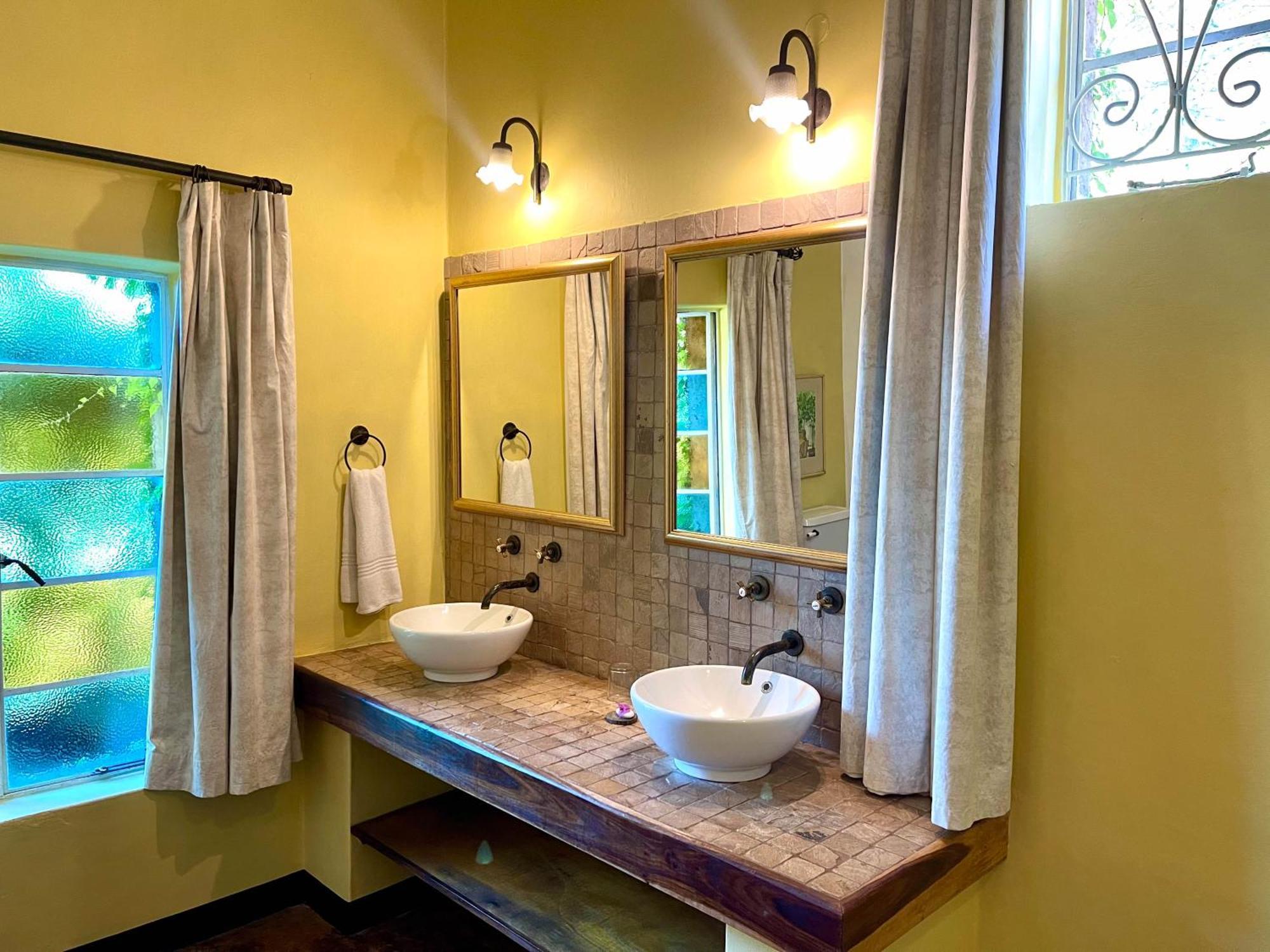 Huntingdon House And Chawani Bungalow Thyolo Esterno foto